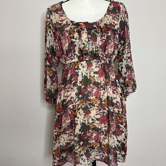 🍂 Lovely Floral Forever 21 Dress - Picture 3 of 10
